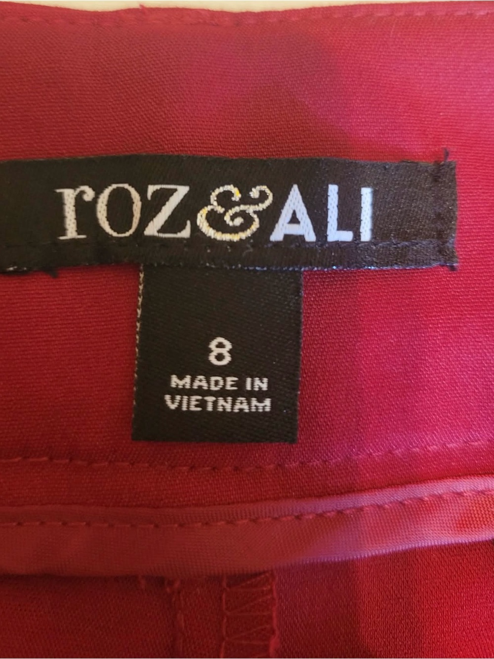 NWOT Roz & Ali Deep Red Trousers - Picture 3 of 6